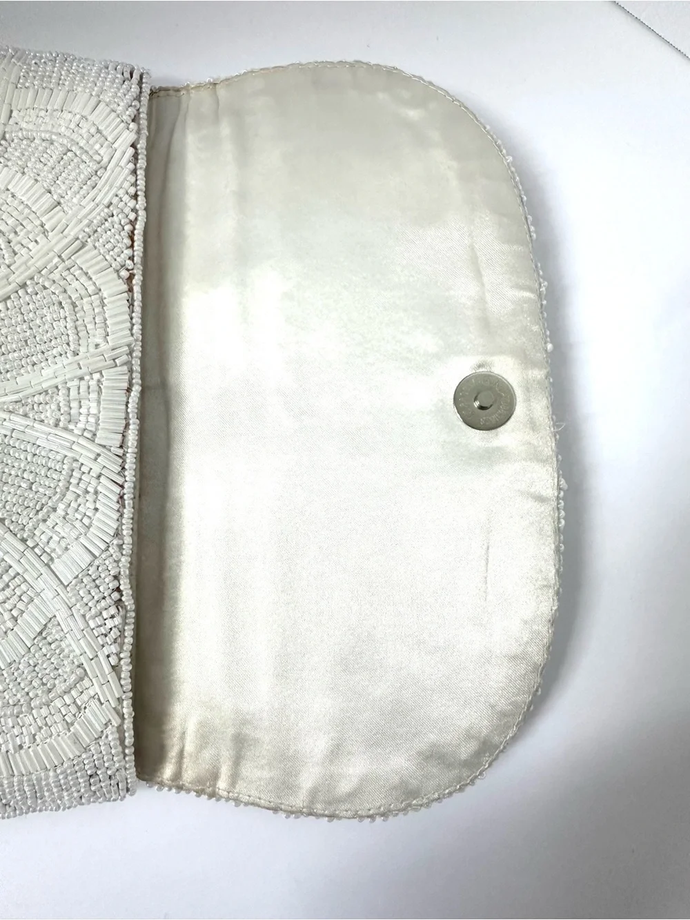 Lulus White Glass Beaded Envelope Clutch Bridal Art Deco Style Elegant Wedding
